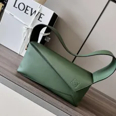 ロエベバッグLOEWE 2023年新作 高品質 060688 ショートナッパレザー ショルダーバッグ