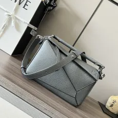 ロエベバッグLOEWE 2023年新作 高品質 261801 スモール グレインカーフスキン ハンドバッグ