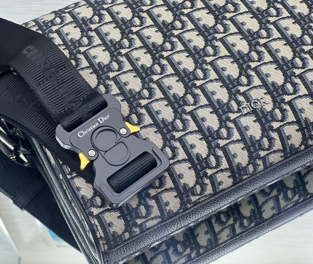 ディオールバッグDIOR 2023新作 高品質 1ADPO032 メッセンジャーバッグ