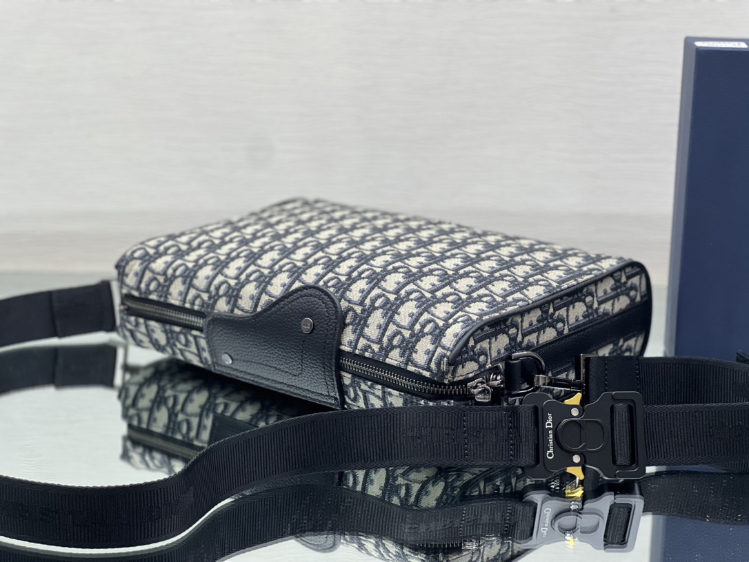 ディオールバッグDIOR 2023新作 高品質 1ADPO032 メッセンジャーバッグ