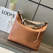 ロエベバッグLOEWE 2023年新作 高品質 062213 ソフトでスムースなカウレザー ジャカード メッセンジャーバッグ