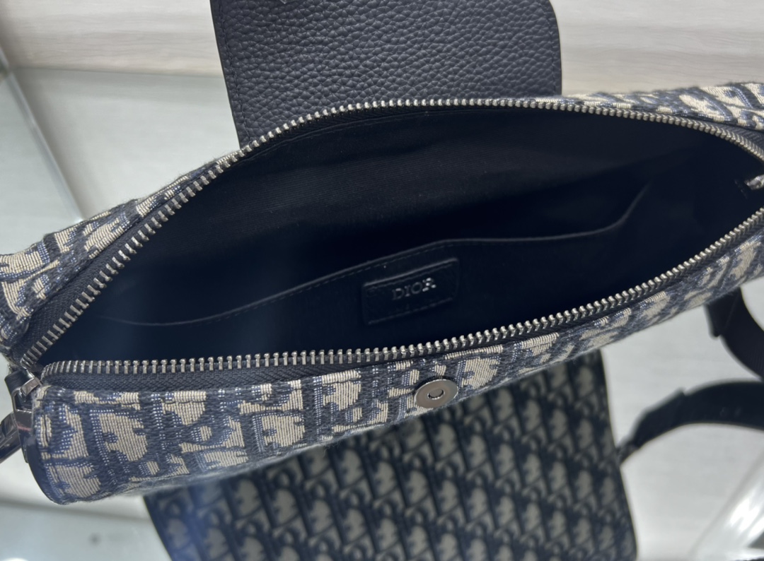ディオールバッグDIOR 2023新作 高品質 1ADPO032 メッセンジャーバッグ