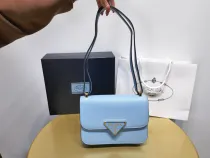 プラダバッグPRADA 2023年新作 高級フルレザー ショルダーバッグ メッセンジャーバッグ 1BD320
