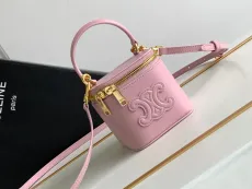 セリーヌバッグCELINE 2023年新作 高品質 10J763 ミニ スムース カウレザー 化粧ケース