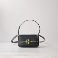 トリーバーチバッグTORY BURCH 2023新作 上質な脇下バゲット
