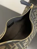 フェンディバッグFENDI 2023 新しい高品質の小さな老眼用脇の下バッグ