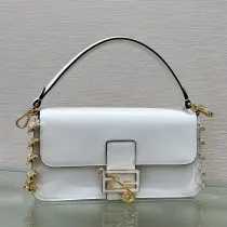 フェンディバッグFENDI 2023新作高品質ミディアムバゲットハンドバッグ