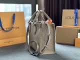 ルイヴィトンバッグLOUIS VUITTON 2023 新品 高品質 M45779 グレー エンボス ハンドバッグ