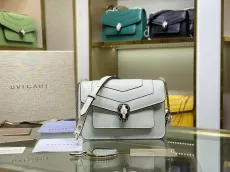 ブルガリバッグBVLGARI 2023 新品 高品質 289676 パールホワイト メッセンジャーバッグ