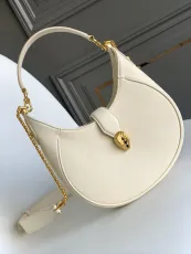 ブルガリバッグBVLGARI 2023新作 上質チップスタイル ミディアムショルダーバッグ