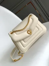 ブルガリバッグBVLGARI 2023年新作高級チップバージョンスモールショルダーバッグ