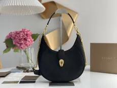 ブルガリバッグBVLGARI 2023 新品 高品質 291640 ラージ ブラック スネーク メッセンジャーバッグ 脇の下バッグ