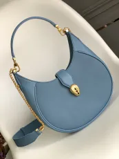 ブルガリバッグBVLGARI 2023新作 上質チップスタイル ミディアムショルダーバッグ