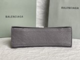 バレンシアガバッグBALENCIAGA 2023新作 高品質 152 ミディアムグレー バーストクラック シルバーバックル 砂時計チェーンバッグ