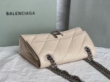 バレンシアガバッグBALENCIAGA 2023年新作高品質152スモールミルクティーカラー刺繍糸シルバーバックル砂時計チェーンバッグ