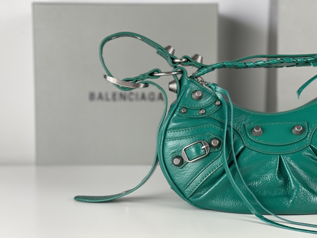 バレンシアガバッグBALENCIAGA 2023新作 高品質 701 バースト エメラルド ハーフクレセント 脇餃子