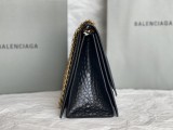 バレンシアガバッグBALENCIAGA 2023新作 高品質 152 ミディアム ブラック クロコダイル ゴールドバックル 砂時計チェーンバッグ