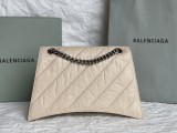 バレンシアガバッグBALENCIAGA 2023新作高品質152ミディアムミルクティー配色刺繍シルバーバックルリークチェーンバッグ