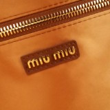 ミュウミュウバッグMiu Miu 2023 新しい高品質 5BB117 茶色のボウリング バッグ