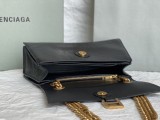 バレンシアガバッグBALENCIAGA 2023新作 高品質 151 スモール ブラック バースト クラック ゴールド バックル 砂時計 チェーン バッグ