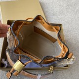 エムシーエムバッグMCM 2023 新しい高品質の茶金ハードウェア巾着チェーン バケット バッグ