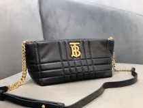 バーバリーバッグBURBERRY 2023年新作高級チェストバッグ