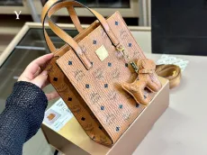 エムシーエムバッグMCM 2023 新作楽譜パッケージ