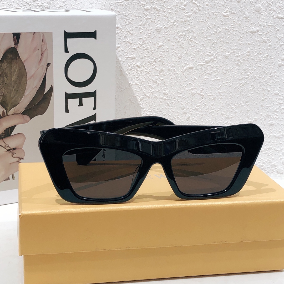 ロエベサングラスLOEWE 2023新作 サングラス