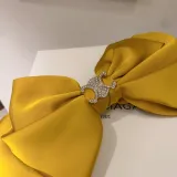 セリーヌカチューシャCELINE 2023新作 リボンヘアクリップ