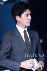 エルメスネクタイHERMES 2023新作 メンズ 文字柄 ネクタイ