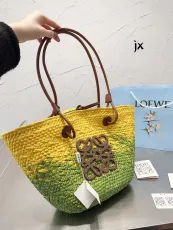 ロエベバッグLOEWE 2023新作 ロゴ刺繍 草織り ショッピングバッグ 野菜かご