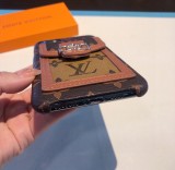 ルイヴィトンiPhoneケースLOUIS VUITTON 2023新作 ダフネシリーズ カードフォンケース