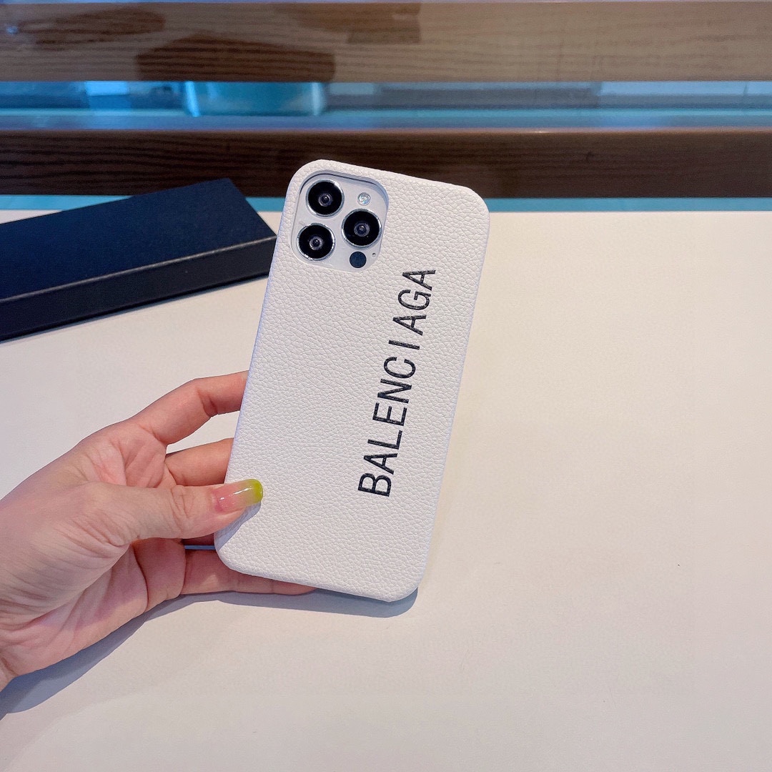 バレンシアガiPhoneケースBALENCIAGA 2023新作 レザー テクスチャー ハーフパック オイルエッジ 携帯ケース