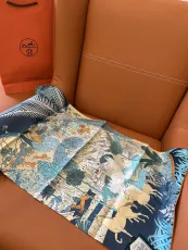 エルメスマフラーHERMES 2023新作 アニマルカーニバル スカーフ