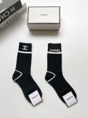 シャネル靴下CHANEL 2023新作 レターロゴ コットンチューブソックス