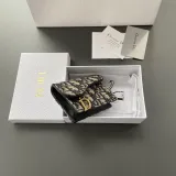 ディオール財布DIOR 2023新作 高品質 S5611CTZQ_M928 _TU2044 サドルフリップカードホルダー