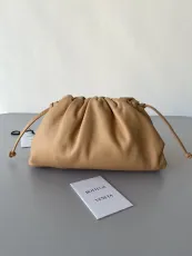 ボッテガヴェネタバッグBOTTEGA VENETA 2023新作 高品質 スモール クラウド バッグ