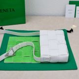 ボッテガヴェネタバッグBOTTEGA VENETA 2023 新品 高品質 6687 豆腐バッグ