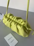 ボッテガヴェネタバッグBOTTEGA VENETA 2023新作 高品質 スモール クラウド バッグ