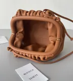 ボッテガヴェネタバッグBOTTEGA VENETA 2023新作 高品質 スモール クラウド バッグ