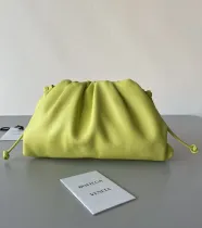 ボッテガヴェネタバッグBOTTEGA VENETA 2023新作 高品質 スモール クラウド バッグ