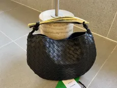 ボッテガヴェネタバッグBOTTEGA VENETA 2023年新作 高品質 716082 いわしバッグ