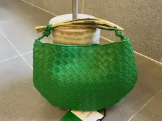 ボッテガヴェネタバッグBOTTEGA VENETA 2023年新作 高品質 716082 いわしバッグ