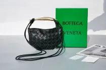 ボッテガヴェネタバッグBOTTEGA VENETA 2023 新作 高品質 744267 シープスキン ウーブンバッグ