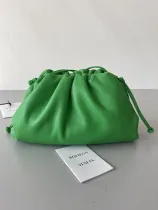 ボッテガヴェネタバッグBOTTEGA VENETA 2023新作 高品質 スモール クラウド バッグ