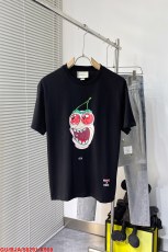 グッチ服GUCCI 2023 新作 ロゴ ロゴ カップル 半袖 Tシャツ