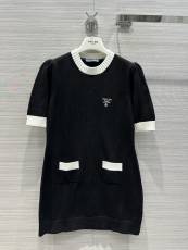 プラダ服PRADA 2023新作高級白黒カラーコントラストニットドレス
