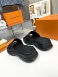 ルイヴィトン靴LOUIS VUITTON 2023新作 カップルカラー エンボスサンダル