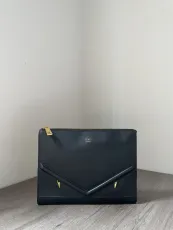 フェンディ財布FENDI 2023新作高品質533リトルモンスターハンドバッグ