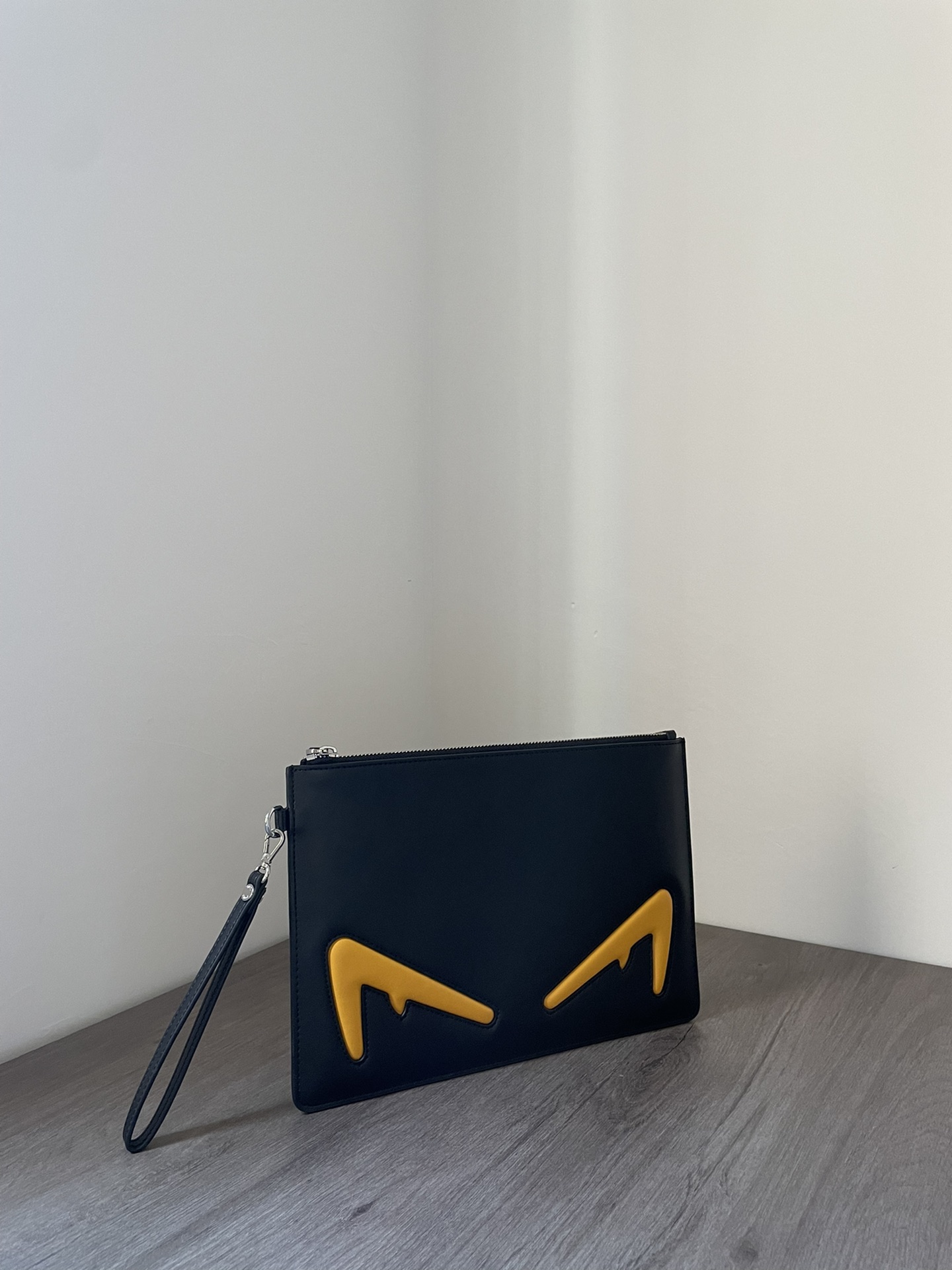 フェンディ財布FENDI 2023新作 高品質 ジッパー クラッチバッグ